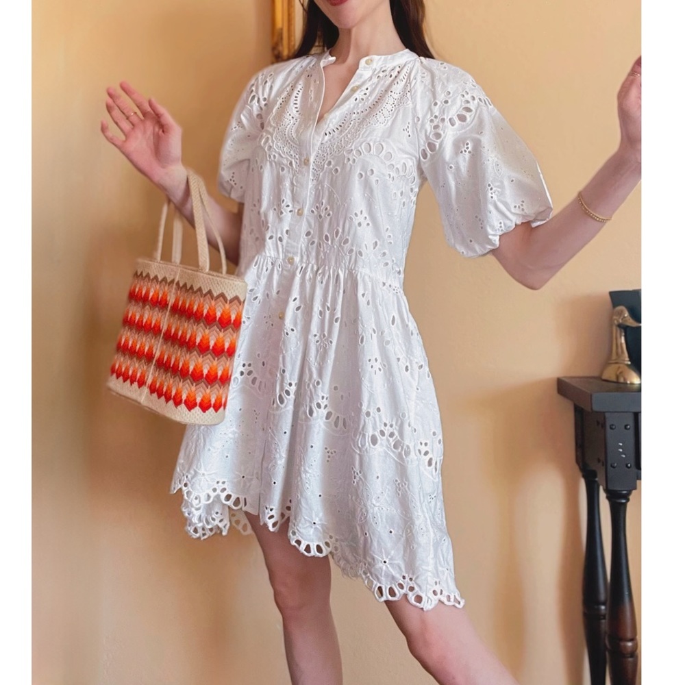 ANTHROPOLOGIE White Floral Eyelet Scalloped Voluminous Puff Sleeve Dress Sz XS